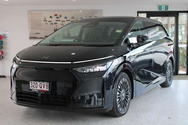 2026 XPENG X9