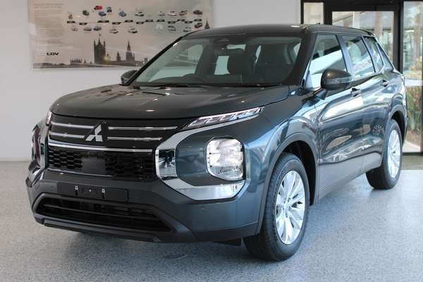 2025 Mitsubishi Outlander